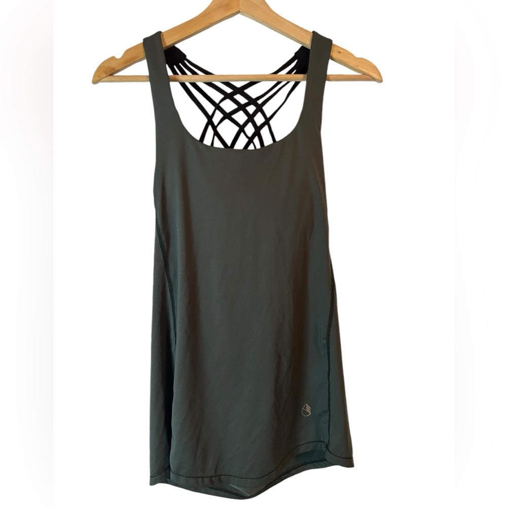 Icyzone Woman’s Yoga Tank Top With Built In Bra Size Small Gym‎ Workout